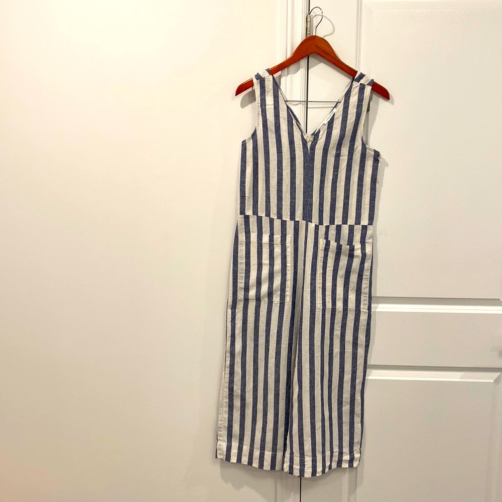 Cropped Jumpsuit White striped V-neck belted pocket